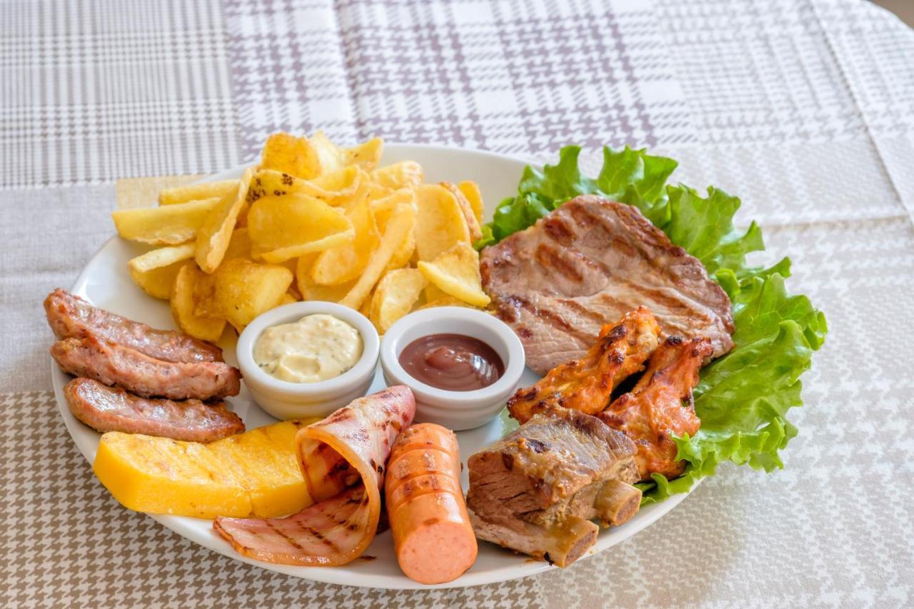 Albergo Trattoria Italia ديسينسانو ديل غاردا المظهر الخارجي الصورة